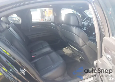 2010 BMW 750Li z USA, uszkodzony, nr VIN WBAKB8C54ACY64006